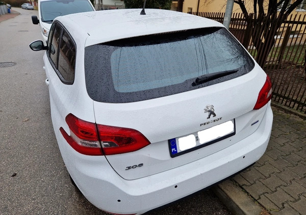 Peugeot 308 cena 32500 przebieg: 214375, rok produkcji 2017 z Kraków małe 92